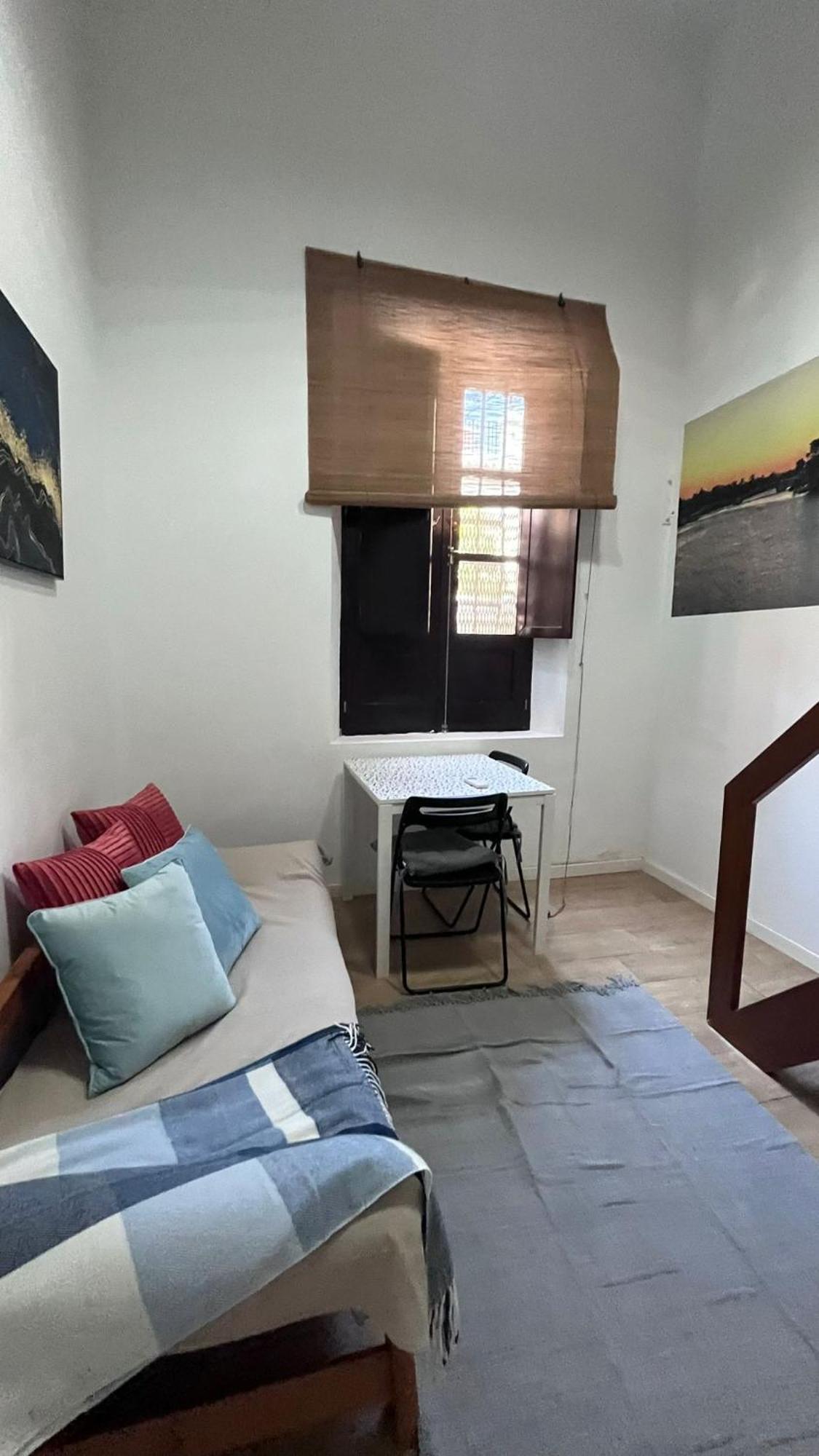 Hiniesta Centro Apartment